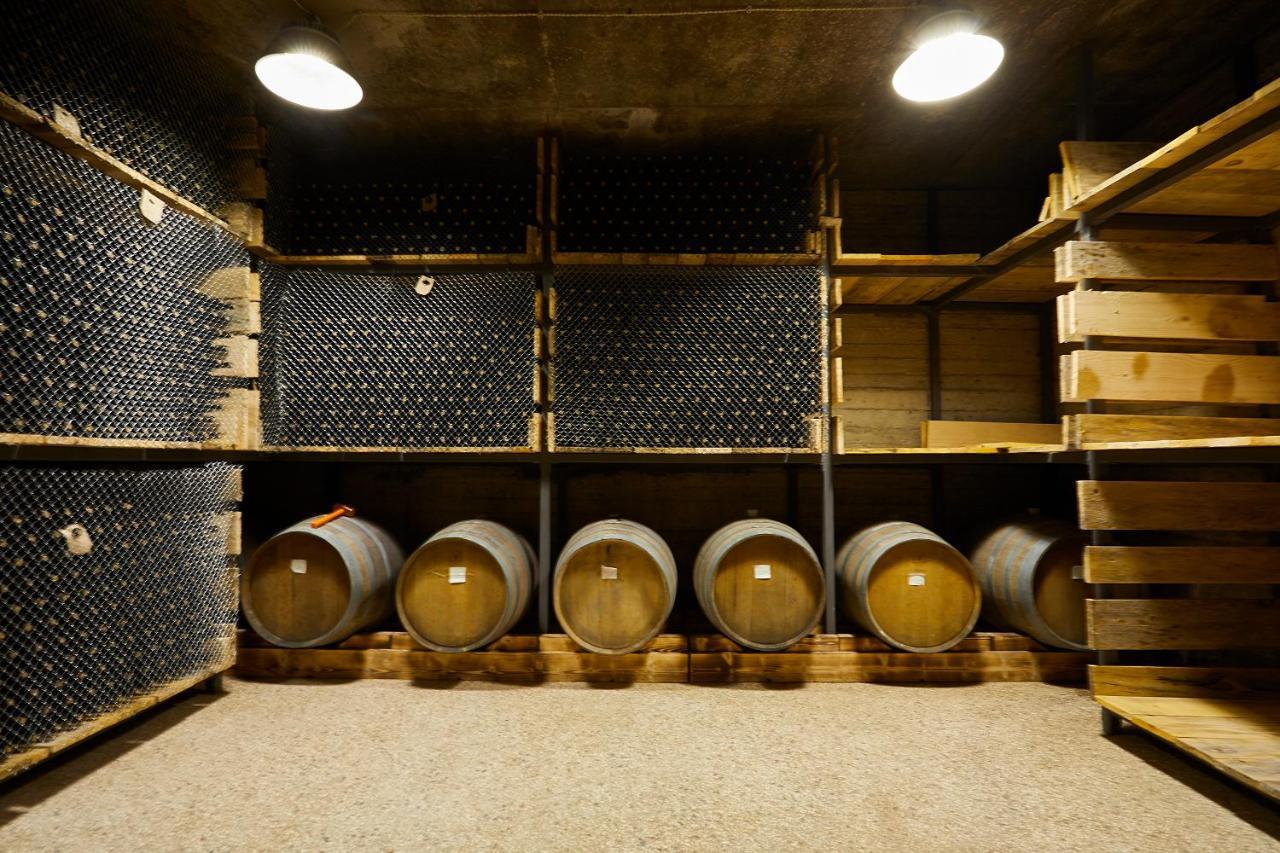 Sazano Wine Cellar&Hotel Esterno foto
